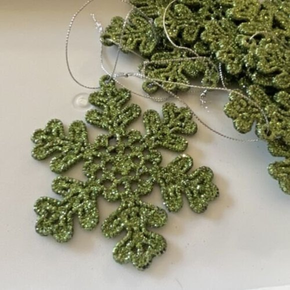 Lot 8 Green Glitter Snowflakes  4" Christmas Tree Ornaments - Picture 2 of 2